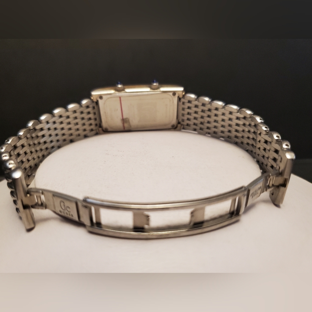 Guess Two Timer Wristwatch - Picture 12 of 14